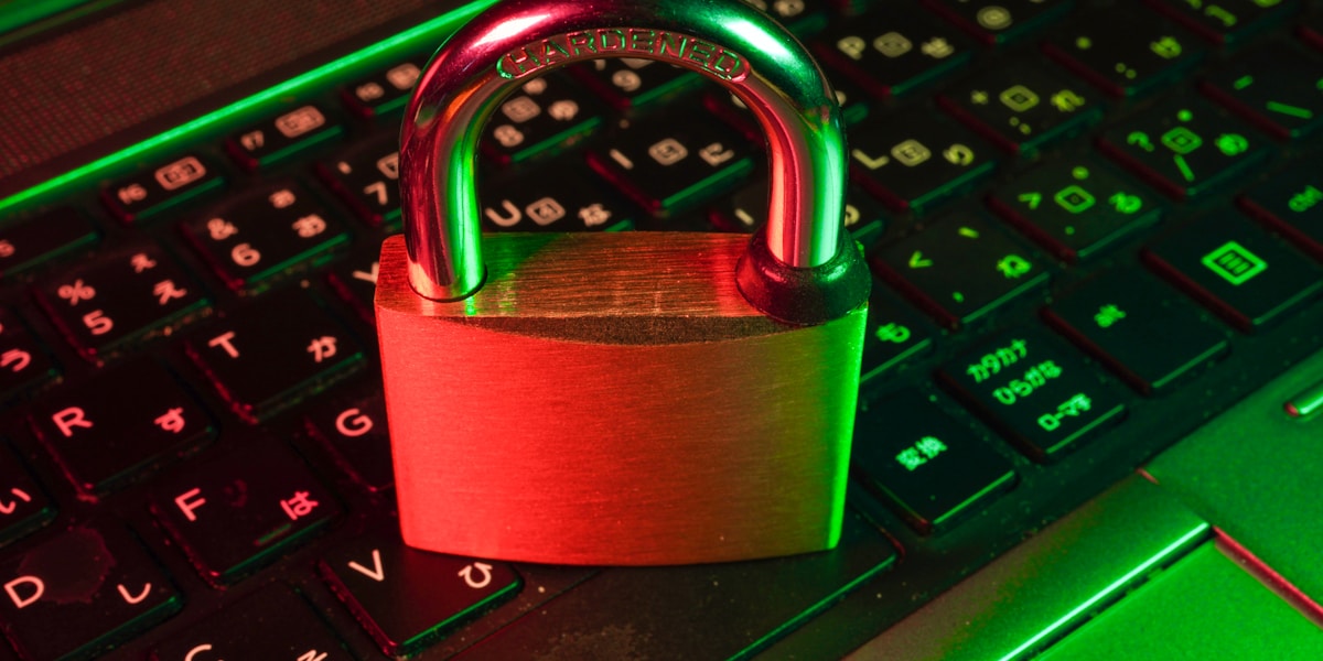 Lazarus Rouba US$ 1,5 Bilhão da Bybit: O Maior Ataque Financeiro e a Evolução do Ransomware em Supply Chain